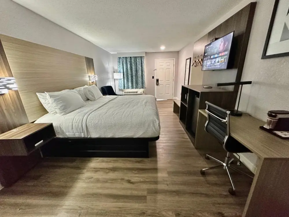 Sylvester Inn 9